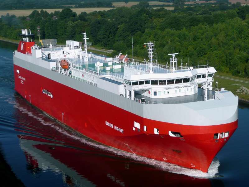 Работа в Global Marine Service: карьерный рос плюс высокие вознаграждения